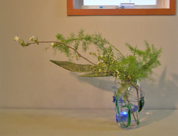 2011年4月19日火曜日チームメチエ南摩春弘（なんましゅんこう）さんの作品