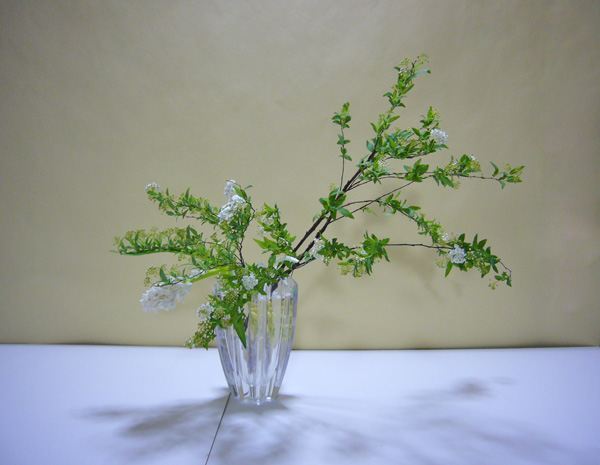 2011年4月25日月曜日、渡辺遊草さんの作品