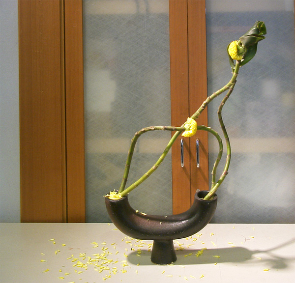 2011年6月7日火曜日竹中麗湖（たけなかれいこ）教室で学ぶチームメチエ辻雄貴（つじゆうき）さんの作品