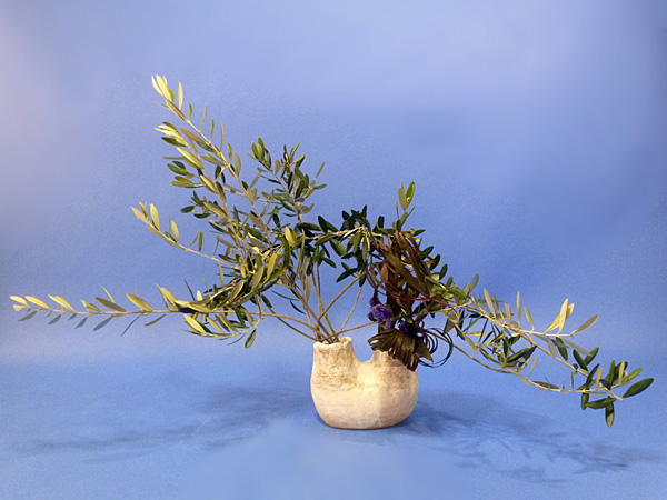 2023年11月21日火曜日、福島県・秋元かなえさんの作品