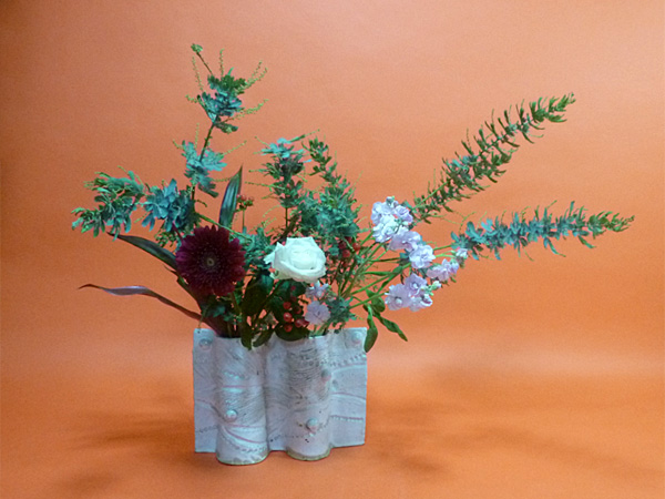 2025年11月19日水曜日、福島県・石本草佳さんの作品