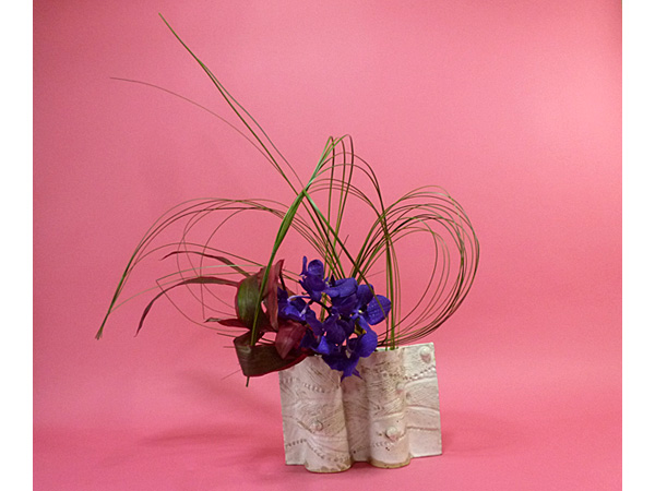 2026年4月6日月曜日、福島県・石本草佳さんの作品